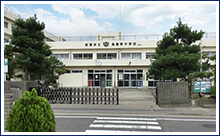 鳥屋野中学校