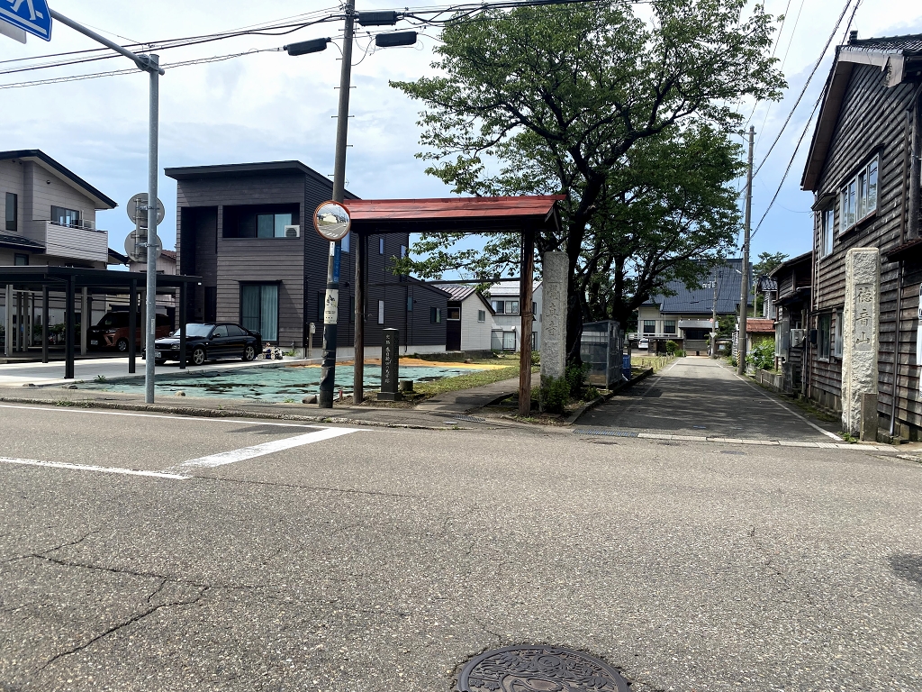 新潟県上越市春日新田1丁目の区画図