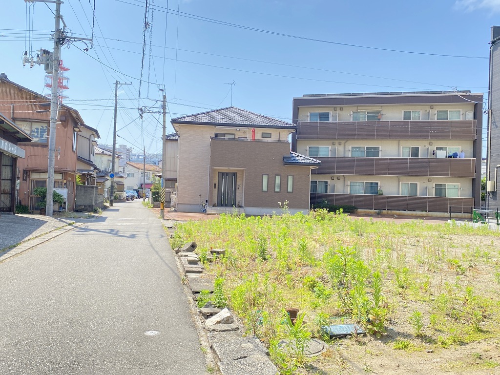 新潟県新潟市中央区南万代町の区画図
